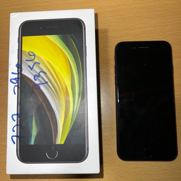 iPhone SE 2nd Generation Unlocked